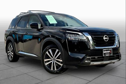 Super Black 2024 Nissan Pathfinder Platinum FWD