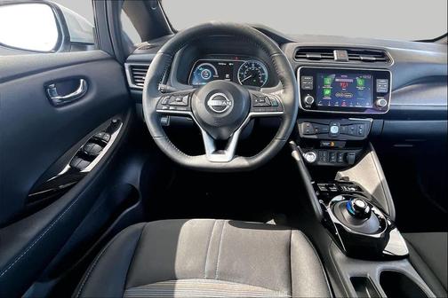 Brilliant Silver Metallic 2025 Nissan Leaf SV PLUS