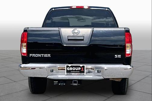 Super Black 2010 Nissan Frontier SE