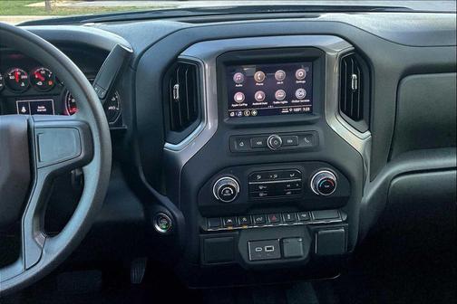 2025 Chevrolet Silverado 1500 Custom