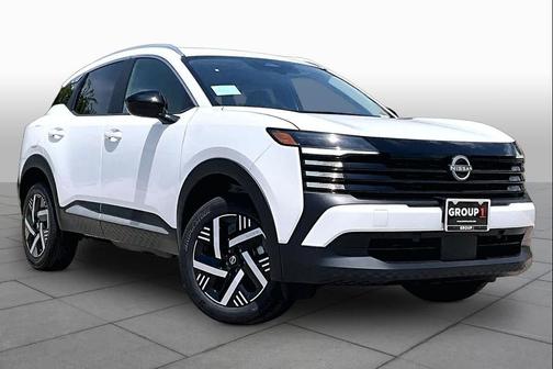 QM1/FRESH POWD 2026 Nissan Kicks SV
