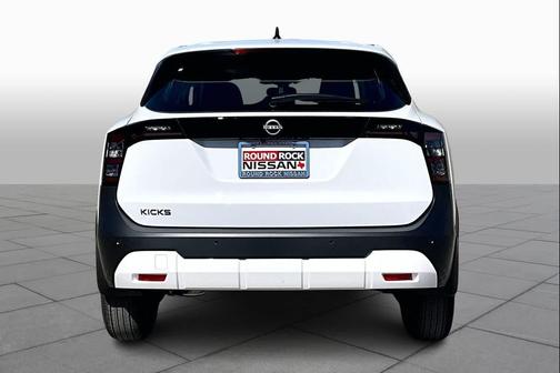 Fresh Powder 2026 Nissan Kicks S