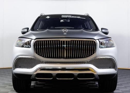 Cirrus Silver/Selenite Grey 2023 Mercedes-Benz Maybach GLS 600 4MATIC