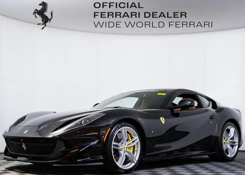 2019 Ferrari 812 Superfast Base