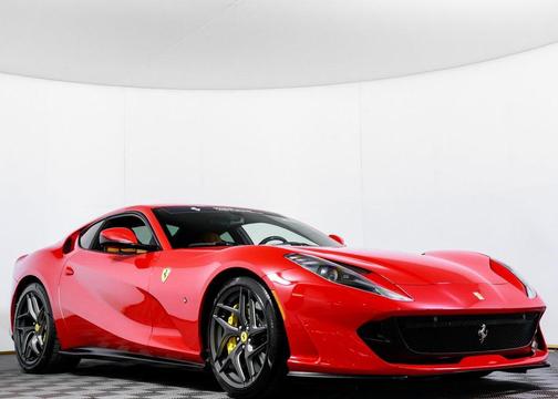 2019 Ferrari 812 Superfast Base