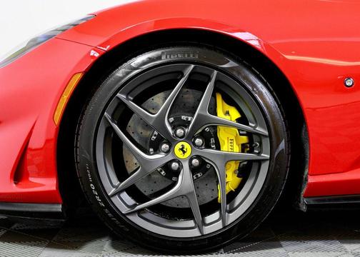 2019 Ferrari 812 Superfast Base