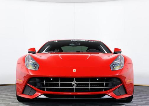 Rosso Corsa 2017 Ferrari F12berlinetta