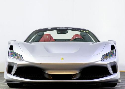 2022 Ferrari F8 Spider 