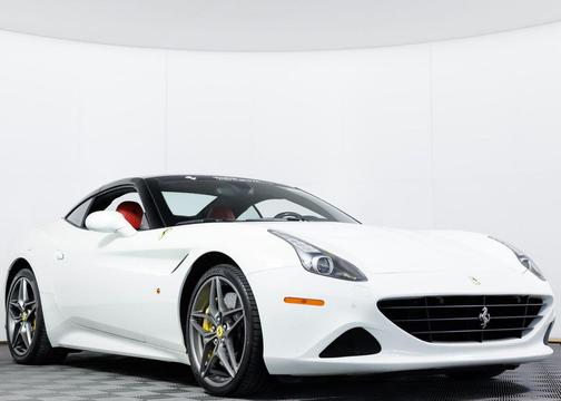 Bianco Avus 2018 Ferrari California T
