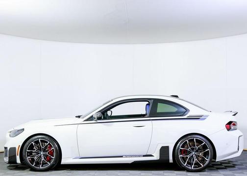 2024 BMW M2 Base (M6)