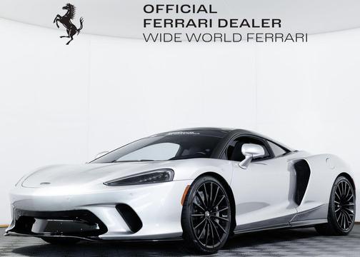 Supernova Silver 2021 McLaren GT
