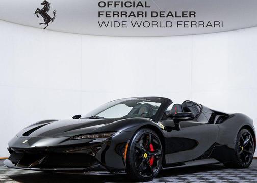 2022 Ferrari SF90 Spider 
