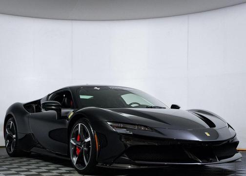 2022 Ferrari SF90 Stradale 