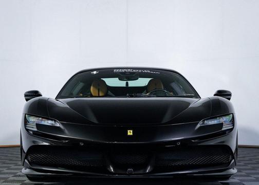 2023 Ferrari SF90 Spider 