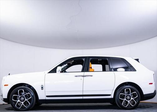 2022 Rolls-Royce Cullinan Black Badge
