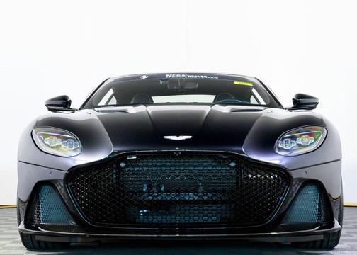 2019 Aston Martin DBS Superleggera