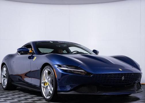 2022 Ferrari Roma Base