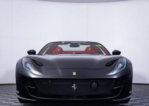 2023 Ferrari 812 GTS