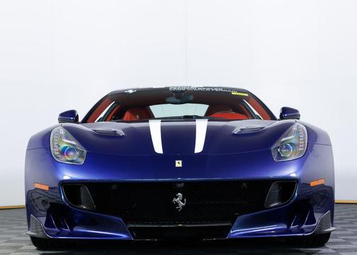 Blu Tour De France Metallic 2017 Ferrari F12tdf