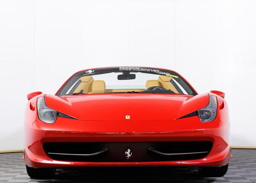Rosso Corsa 2015 Ferrari 458 Spider