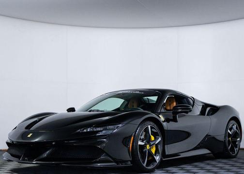 Nero 2023 Ferrari SF90 Spider
