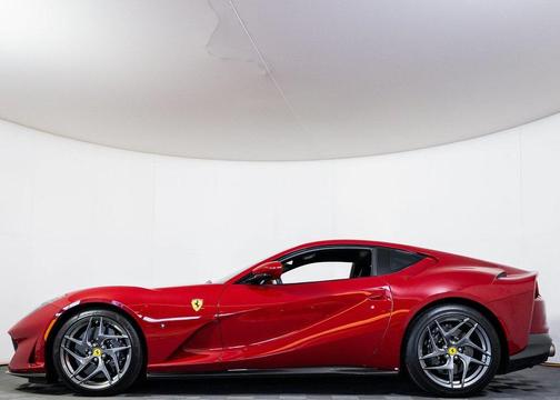 2020 Ferrari 812 Superfast 