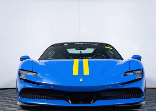 2025 Ferrari SF90 Spider 