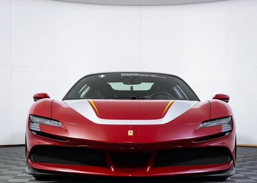 2025 Ferrari SF90 Spider