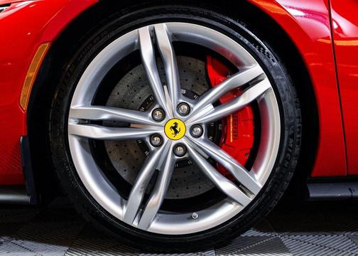 2025 Ferrari 296 GTB 