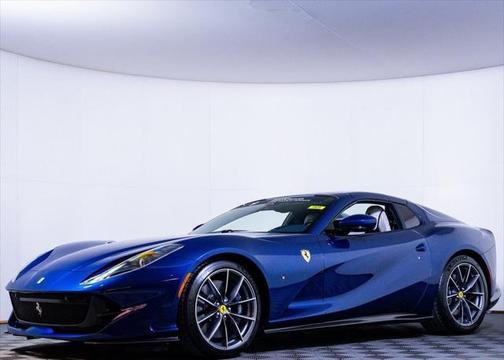 2022 Ferrari 812 GTS
