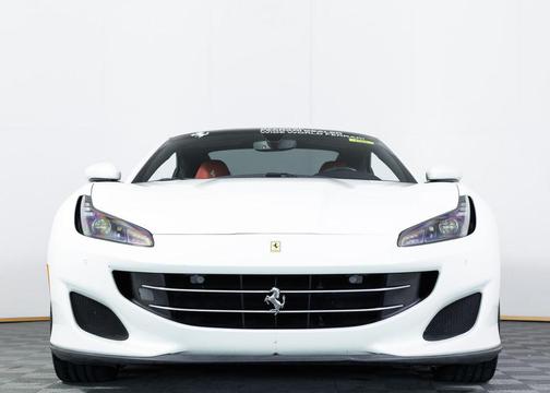 Bianco Avus 2019 Ferrari Portofino