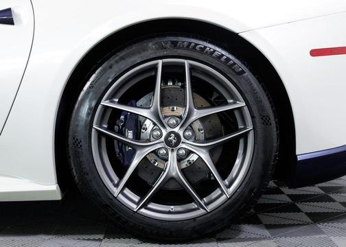 2017 Ferrari F12berlinetta 