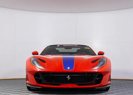 2022 Ferrari 812 GTS