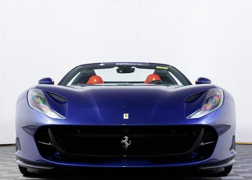 2022 Ferrari 812 GTS 