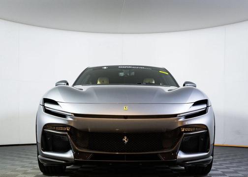 2025 Ferrari Purosangue 