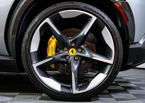 2025 Ferrari Purosangue 