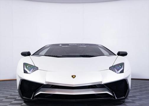 2017 Lamborghini Aventador LP750-4 Superveloce