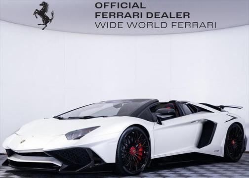2017 Lamborghini Aventador LP750-4 Superveloce