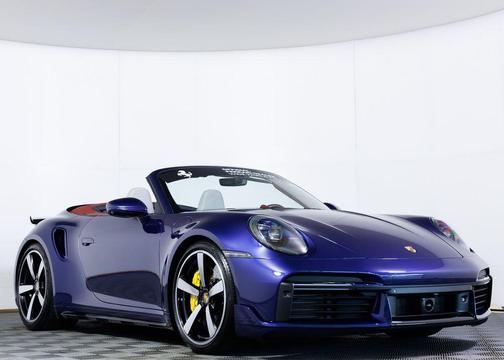 Gentian Blue Metallic 2021 Porsche 911 Turbo S