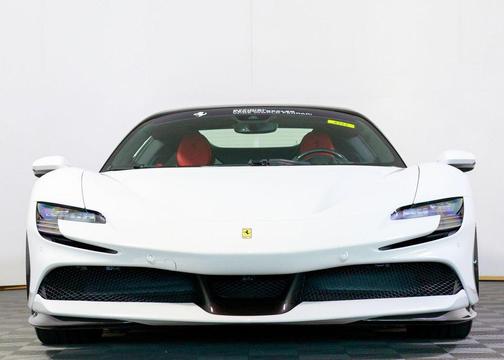 2024 Ferrari SF90 Spider 