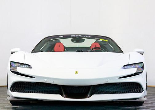 2024 Ferrari SF90 Spider Base