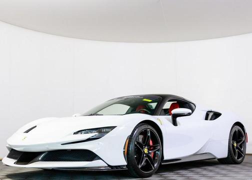 2024 Ferrari SF90 Spider 