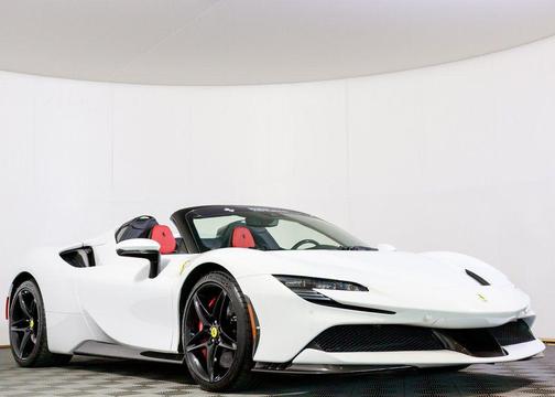 2024 Ferrari SF90 Spider Base
