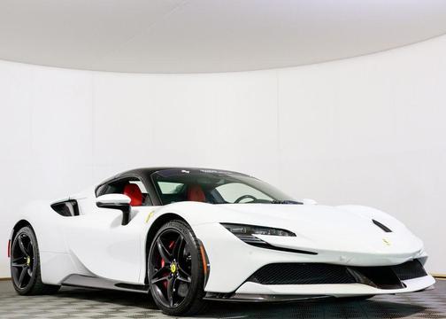 2024 Ferrari SF90 Spider 