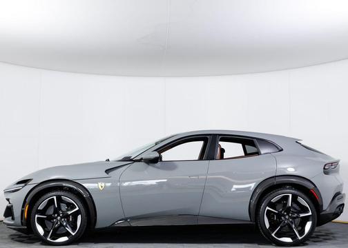 Grigio Medio 2025 Ferrari Purosangue