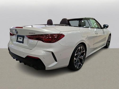 Mineral White Metallic 2026 BMW 430 i xDrive