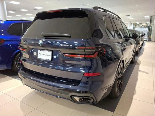2026 BMW X7 xDrive40i