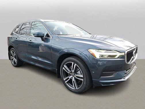 2019 Volvo XC60 T6 Momentum