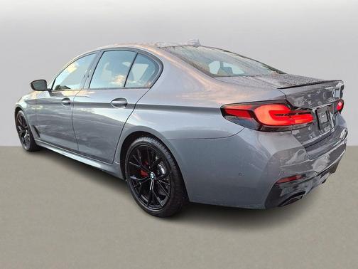 2023 BMW 540 i xDrive