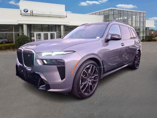 2025 BMW X7 M60i